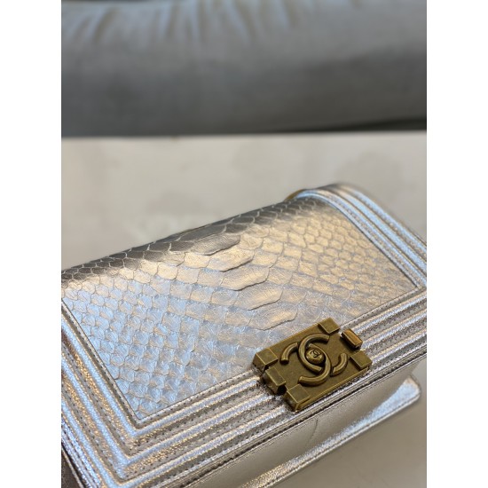 CHANEL BOY BAG