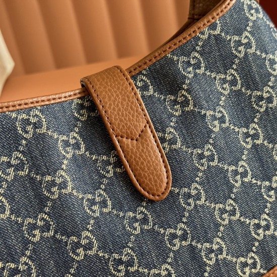 Gucci Jackie 1961