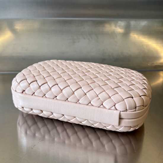 Bottega Veneta More