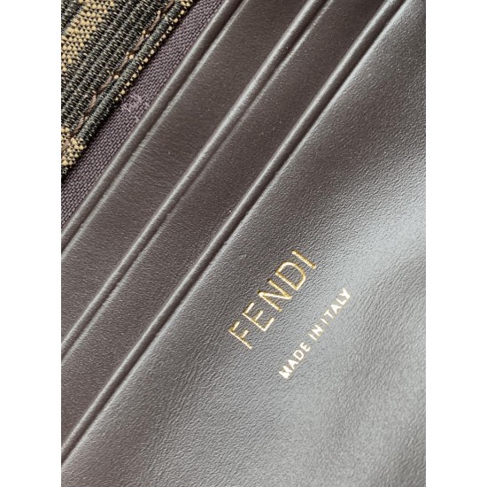 FENDI Baguette