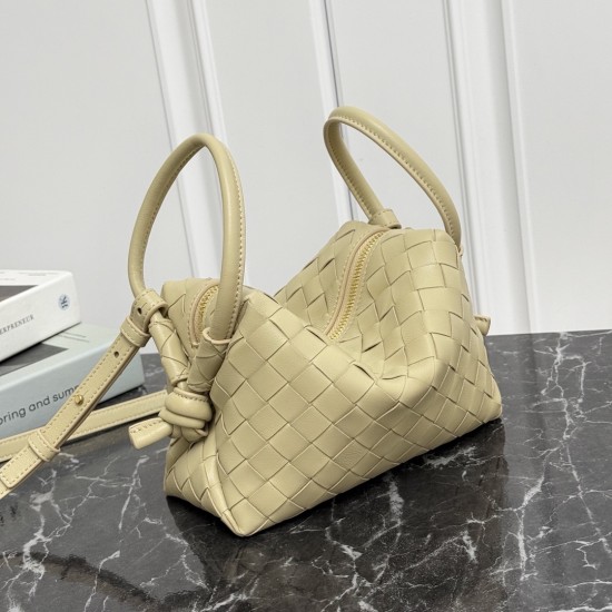 Bottega Veneta Loop