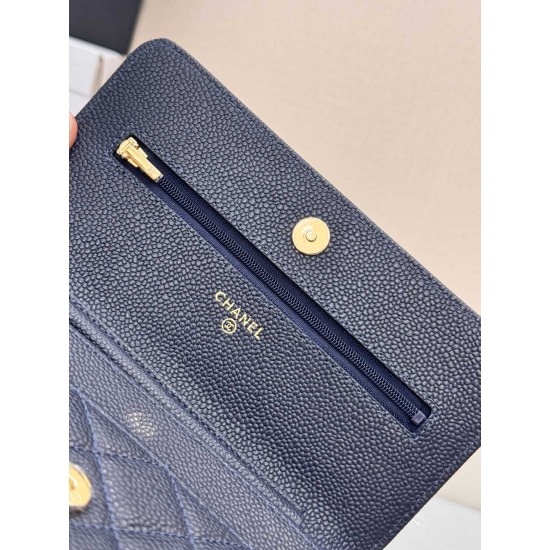 CHANEL WOC