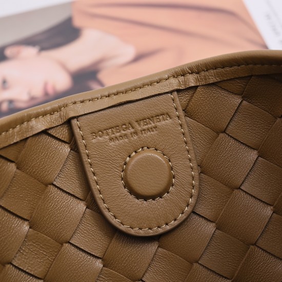 Bottega Veneta Sardine