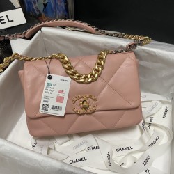 CHANEL 19 BAG