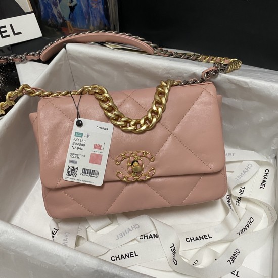 CHANEL 19 BAG