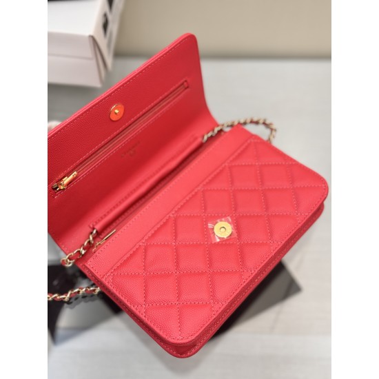 CHANEL WOC