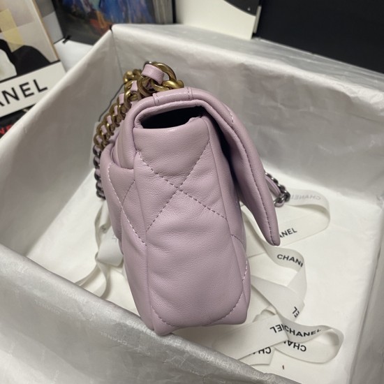 CHANEL 19 BAG