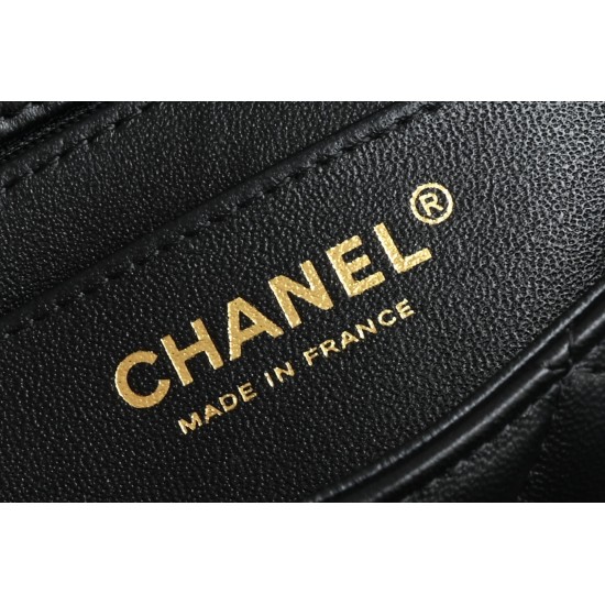 CHANEL FLAP BAG