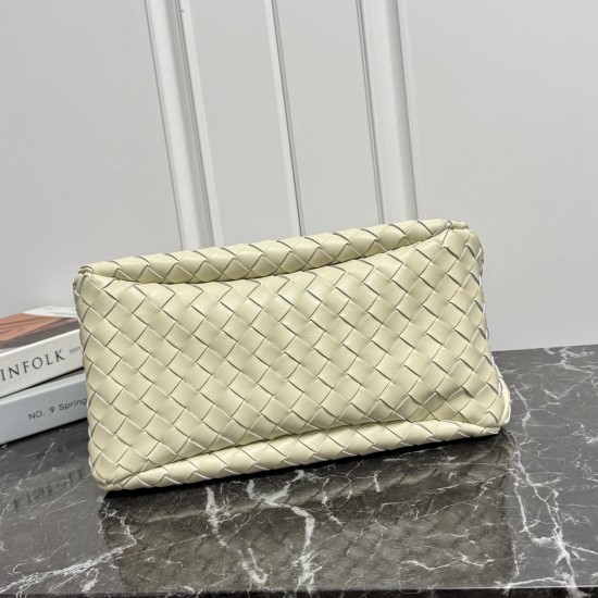 Bottega Veneta Parachute