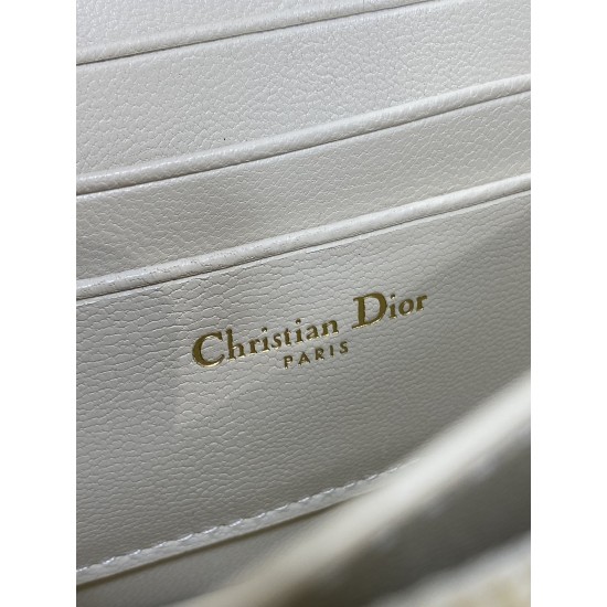 Dior Caro