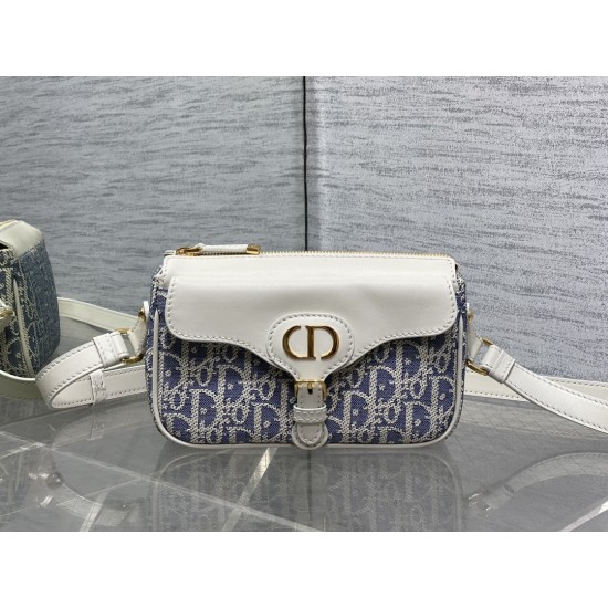 Dior Montaigne