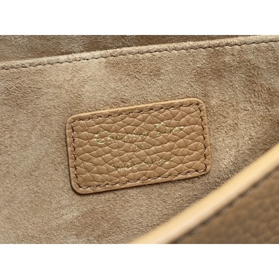Dior Bobby
