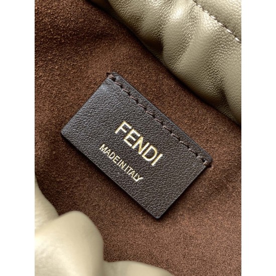 FENDI Baguette