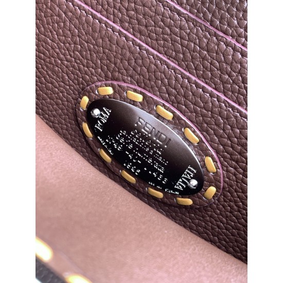 FENDI Peekaboo