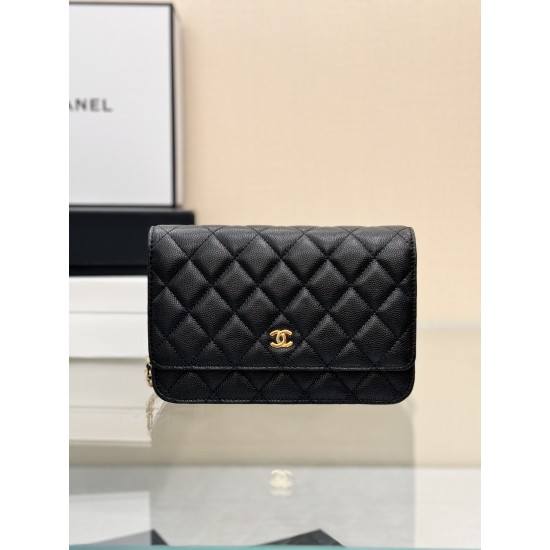 CHANEL WOC