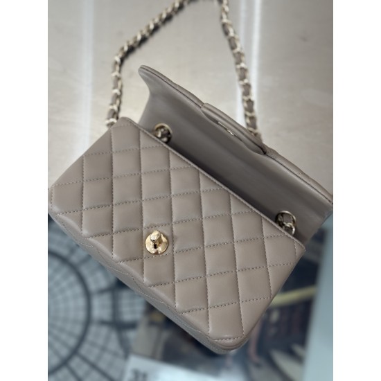 CHANEL FLAP BAG