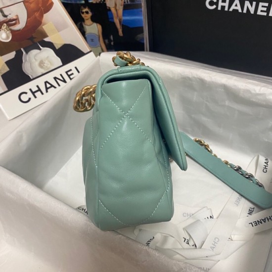 CHANEL 19 BAG