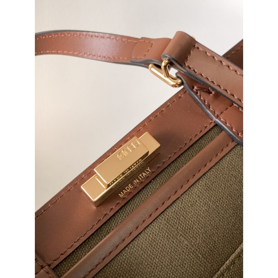 FENDI Tote Bags