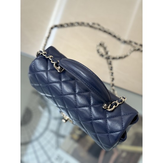 CHANEL FLAP BAG