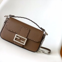 FENDI Baguette