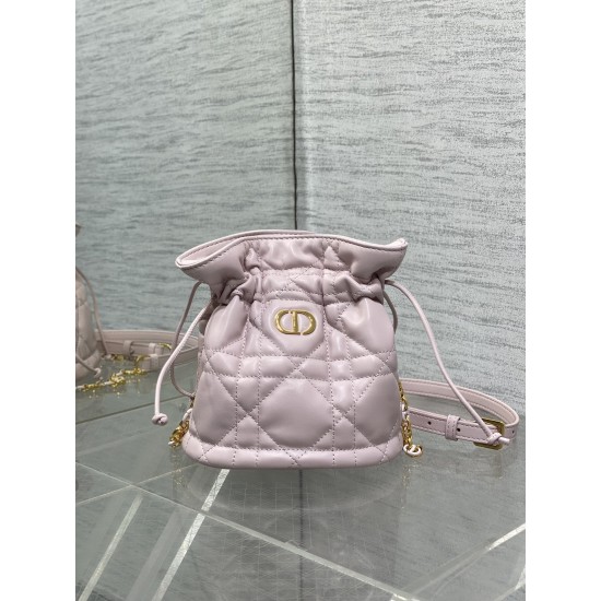 Dior Caro