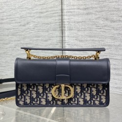 Dior Montaigne