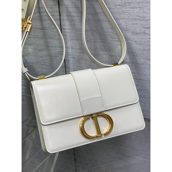 Dior Montaigne