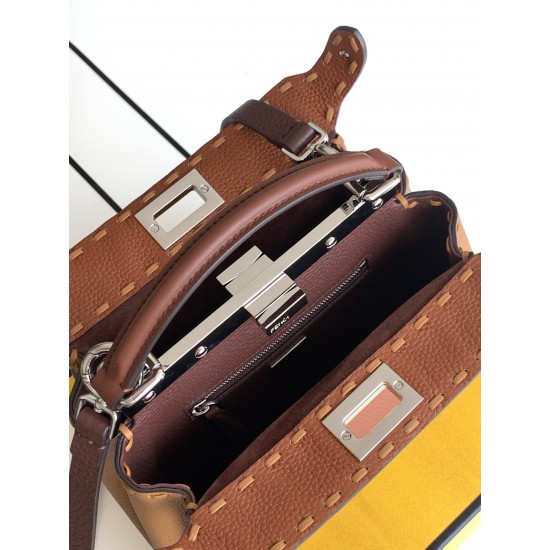 FENDI Peekaboo