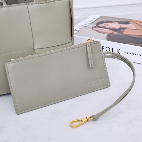 Bottega Veneta Tote