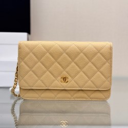 CHANEL WOC