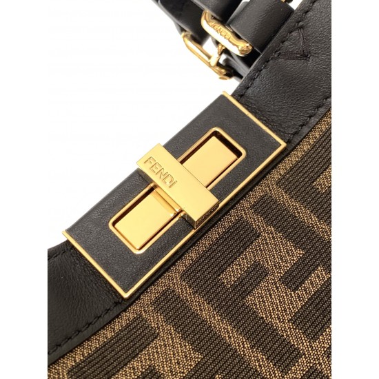 FENDI Tote Bags