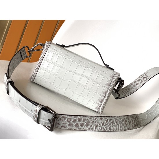 FENDI Baguette