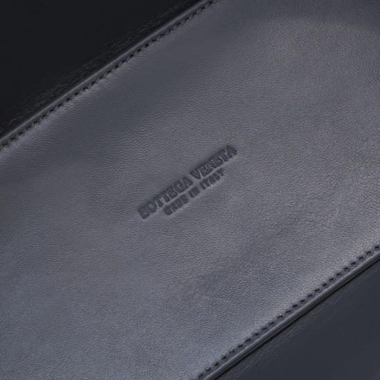 Bottega Veneta Tote
