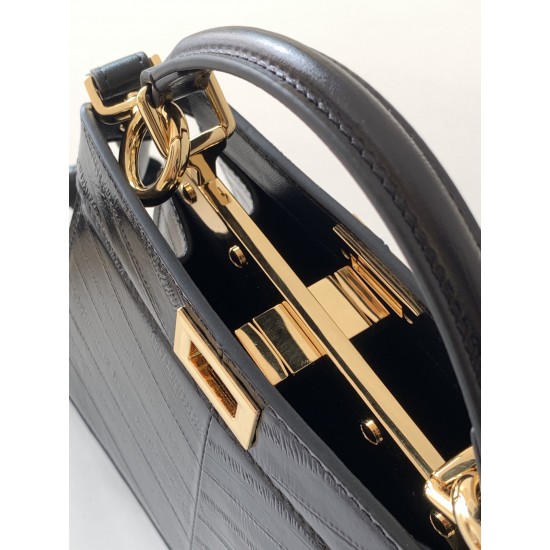 FENDI Peekaboo