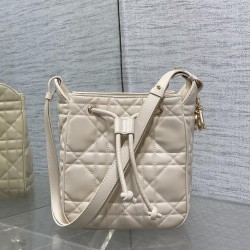 Dior Caro