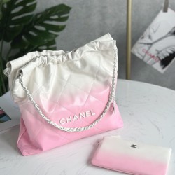 CHANEL 22 Bag