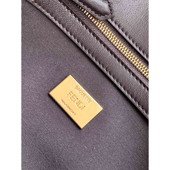 FENDI Baguette