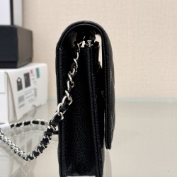 CHANEL WOC