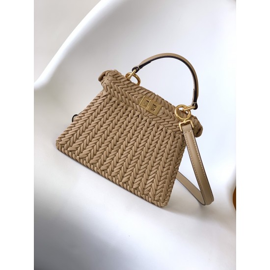 FENDI Peekaboo