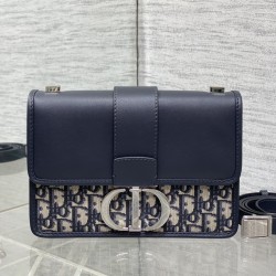 Dior Montaigne