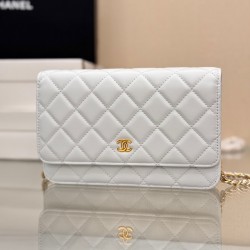 CHANEL WOC