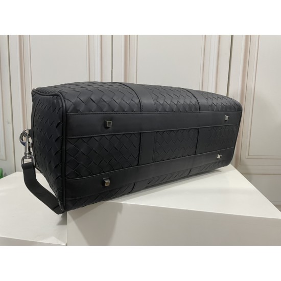 Bottega Veneta More