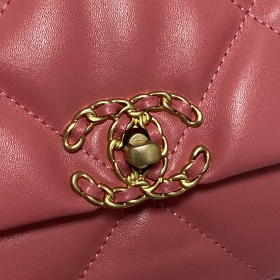 CHANEL 19 BAG