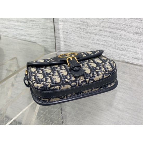 Dior Bobby