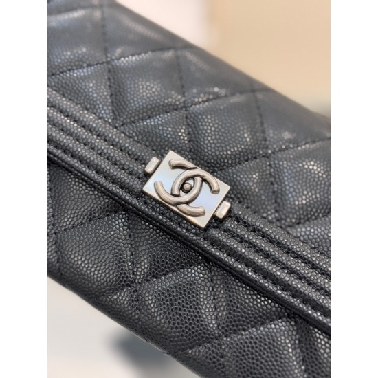 CHANEL BOY BAG