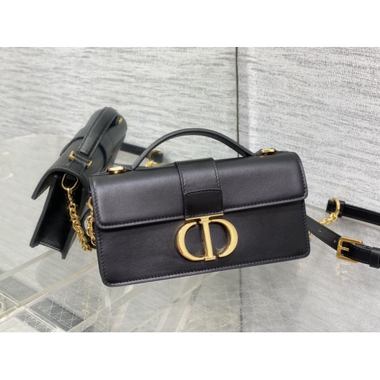 Dior Montaigne