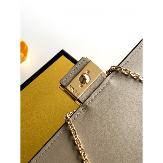 FENDI Baguette
