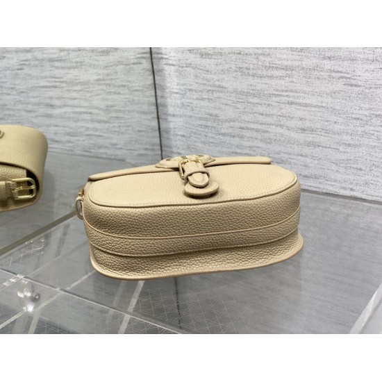 Dior Bobby