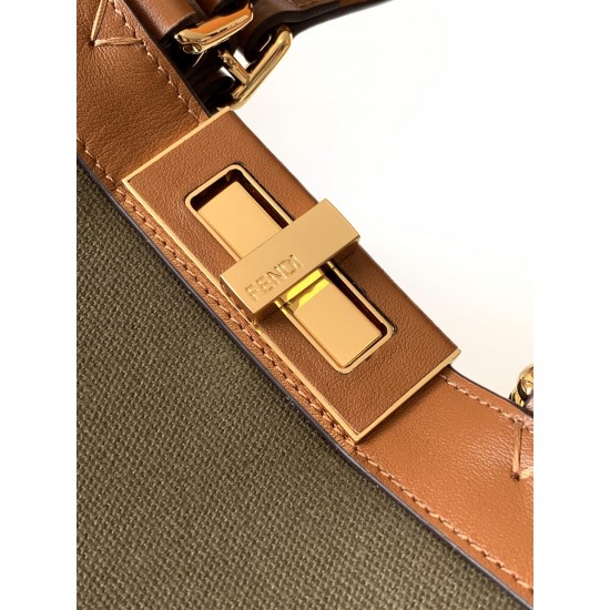 FENDI Tote Bags