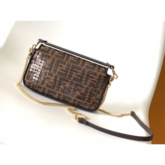 FENDI Baguette